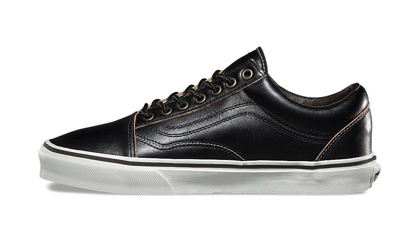 Vans Old Skool All Black Leather Black 6 Vans Old Skool All Black Leather Black - Image 4