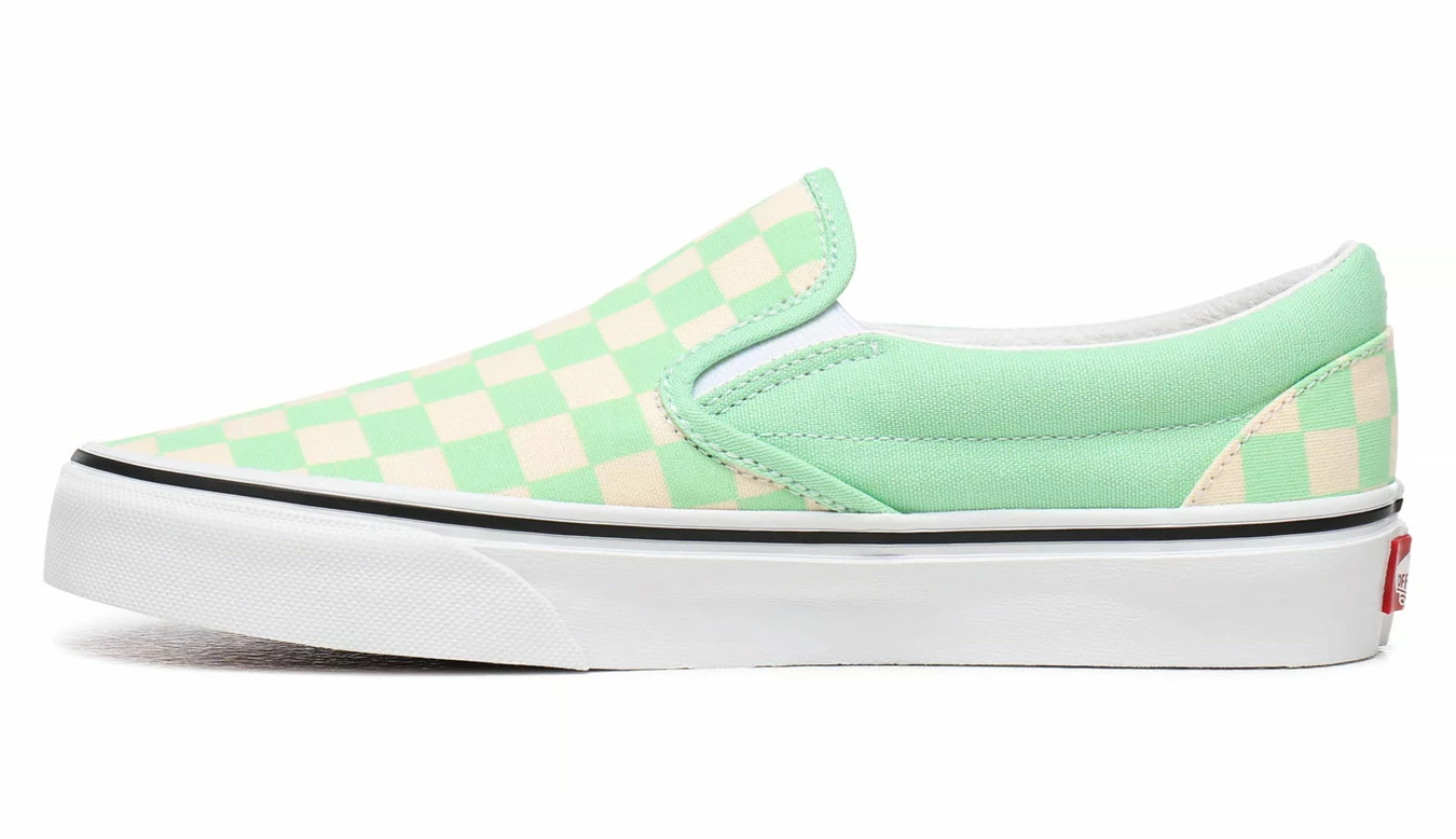 Vans Ua Classic Slip-On (Checkerboard)Gr Ashtrwht Green 6 Vans Ua Classic Slip-On (Checkerboard)Gr Ashtrwht Green - Image 4