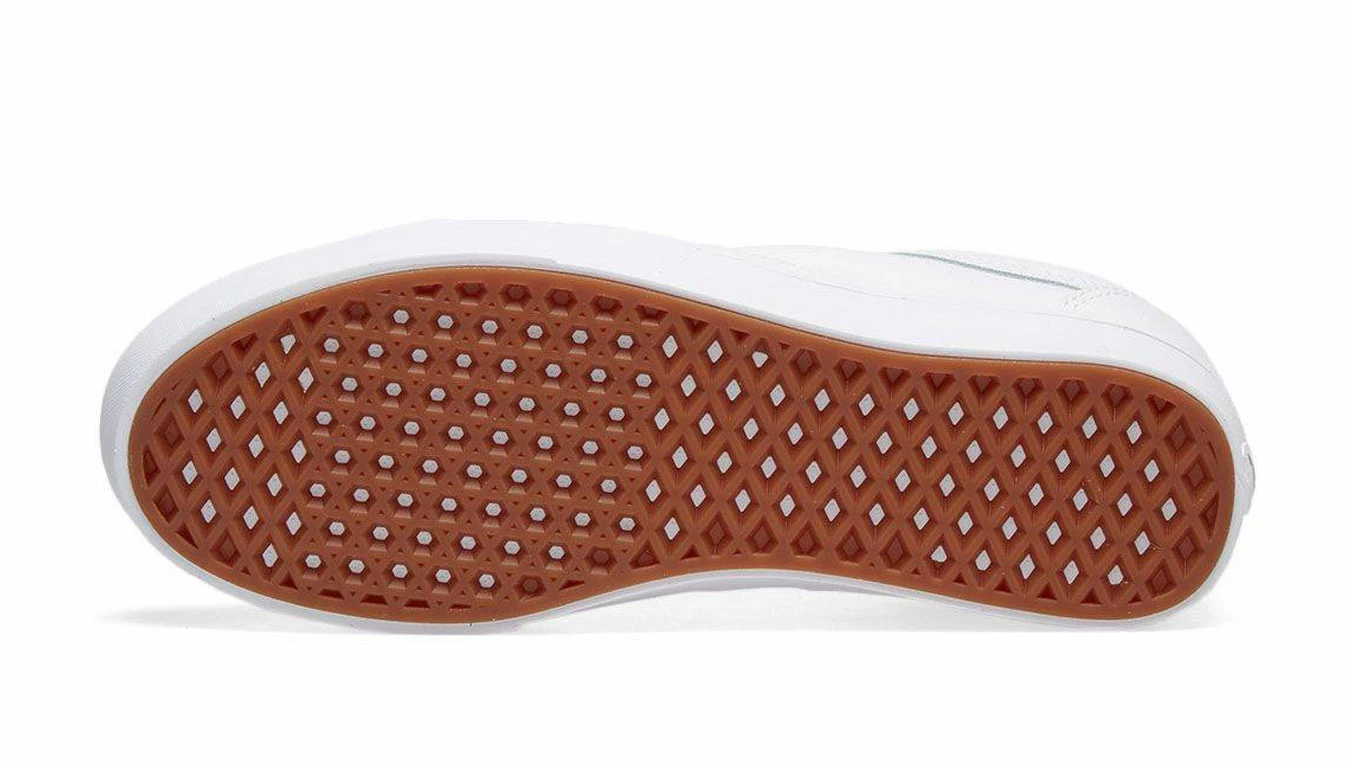 Vans UA ComfyCush Old Skool Classic White 5 Vans UA ComfyCush Old Skool Classic White - Image 3