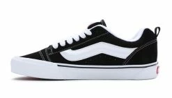 Alternative view of Vans Knu Skool Black