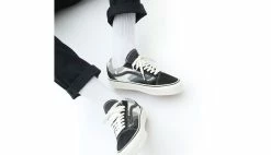 Vans UA Old Skool Gore-Tex Black/Camo Black 10 Vans UA Old Skool Gore-Tex Black/Camo Black -SHOOOS SHOP vn0a4v9w4t45