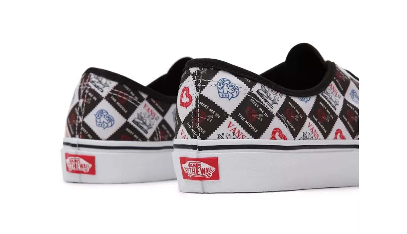 Vans Love Letters Authentic Black 6 Vans Love Letters Authentic Black - Image 4