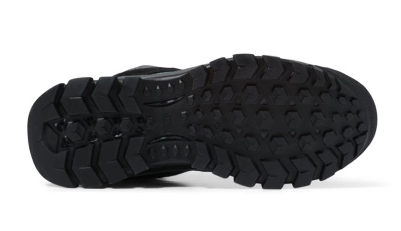 Vans AMZN Trailhead Black 4 Vans AMZN Trailhead Black - Image 2